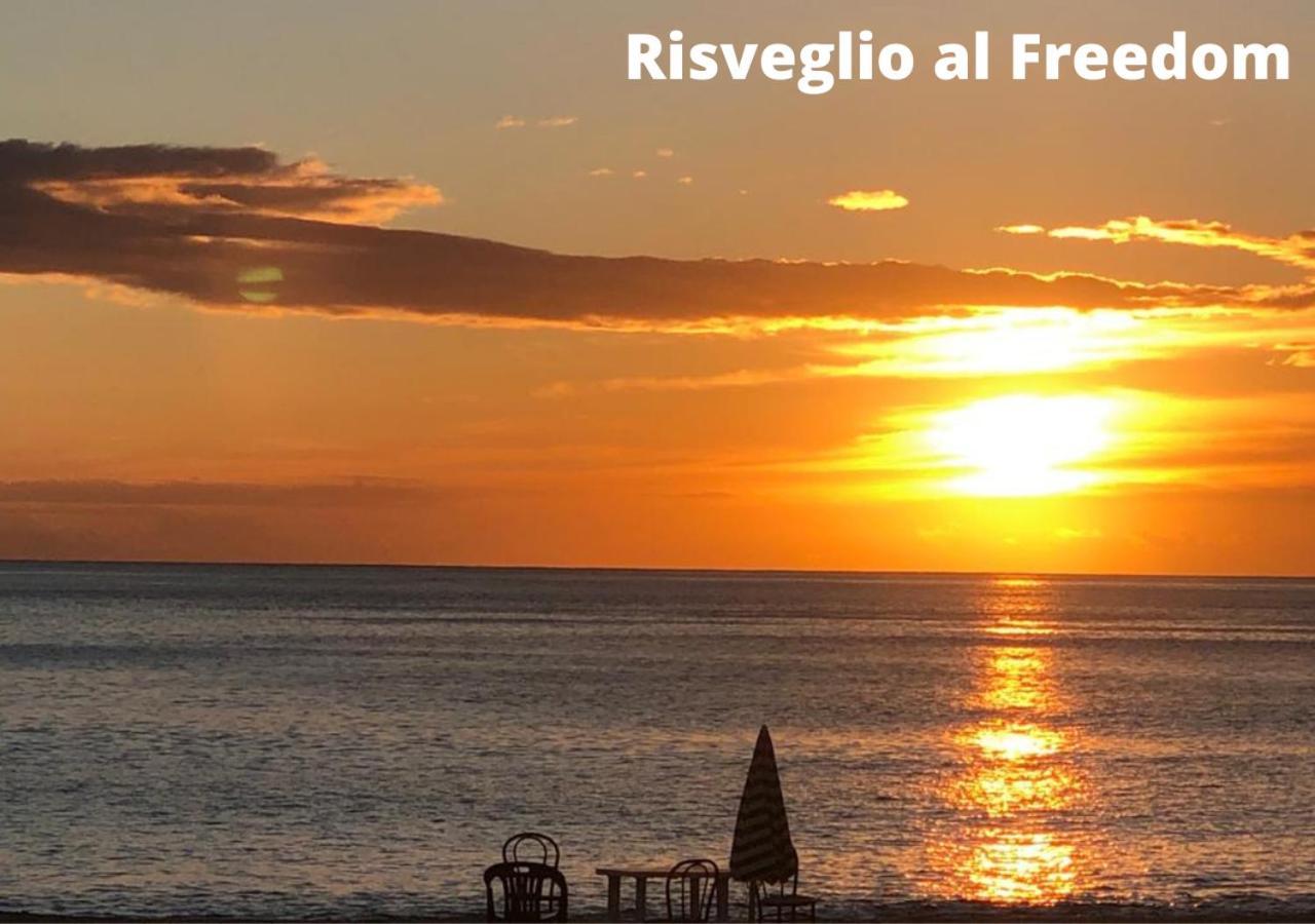 Freedom Village Soverato Marina Eksteriør billede